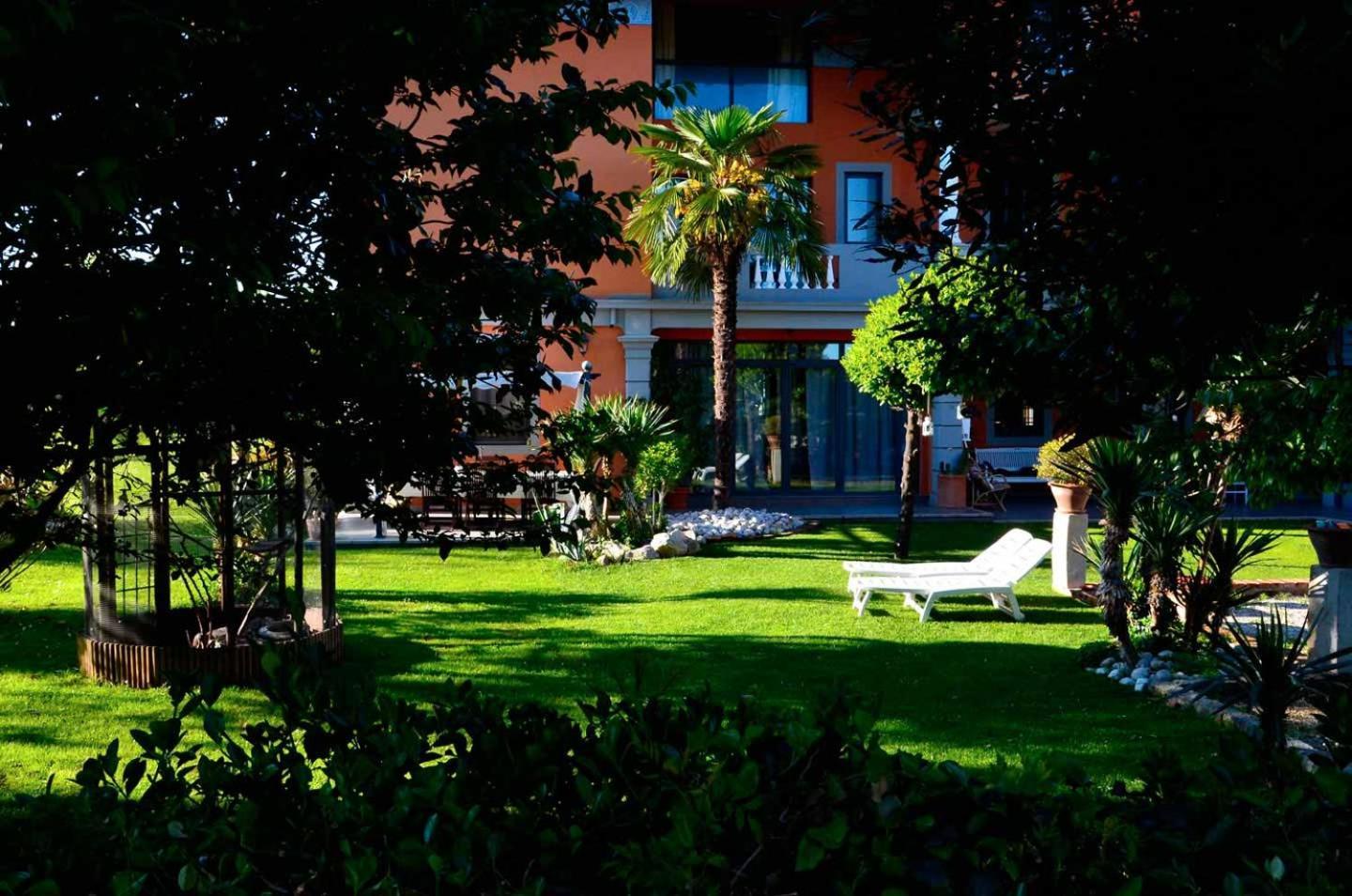 Le Rondini Bed & Breakfast Grions del Torre Bagian luar foto